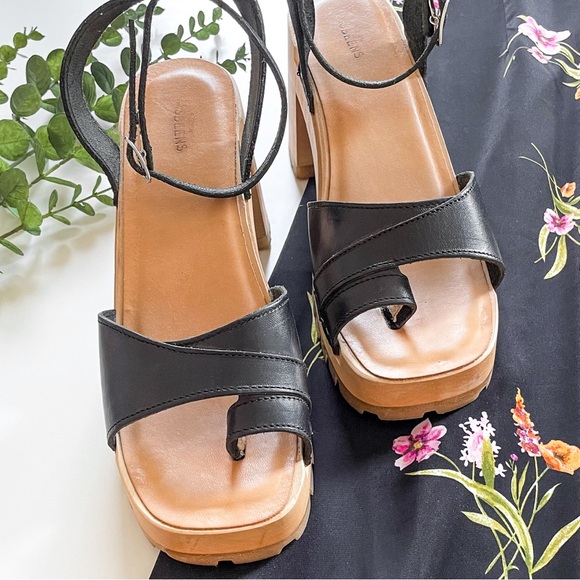 Chunky Swedish Hasbeens sandals. - Picture 3 of 13